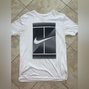 Nike Tennis Shirt